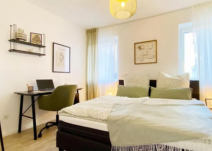 Blossfeld-Apartments Geraeumige Stadtoase Mitten Im Zentrum Mit 3 Schlafzimmern, Gratis Parkplatz, W-Lan, Netflix